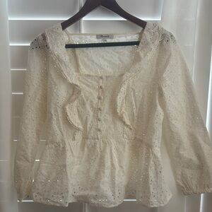 Madewell Bright Ivory Eyelet Pom Pom Top | Madewell XS Blouse | Eyelet Lace Top